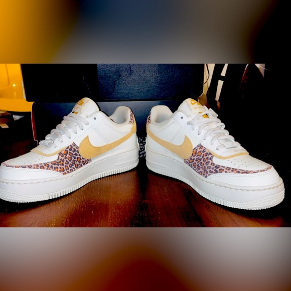 BRAND NEW CUSTOM NIKE AF1 - Picture 3 of 5
